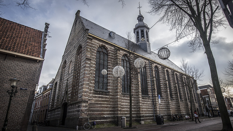 Coup' gooit roet in plannen Karavaan voor vestiging in Alkmaarse Kapelkerk