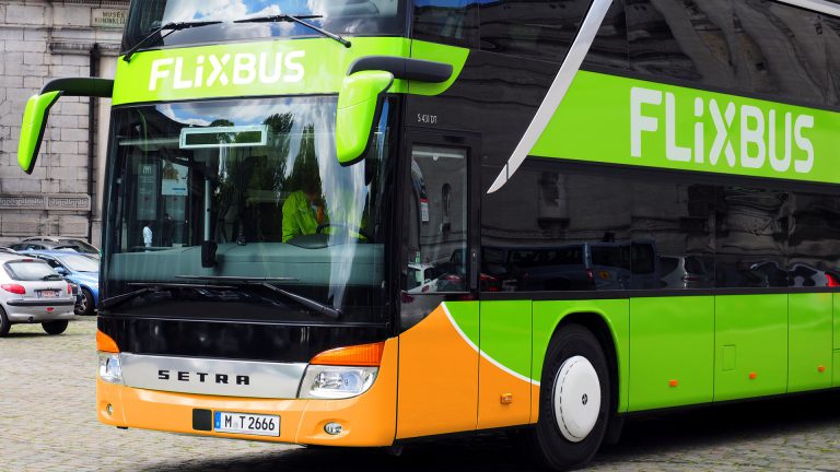 Flixbussen tussen Leeuwarden, Alkmaar en A’dam Sloterdijk