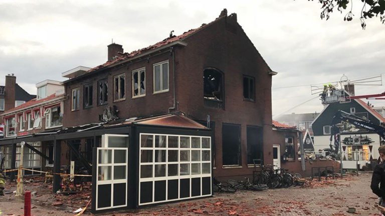 Restaurant in Egmond aan Zee brandt uit, inmiddels 221 donaties