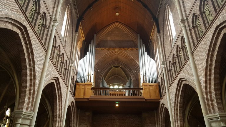 Una Cintina viert 100 jaar Letland met orgelconcert in Laurentius ?