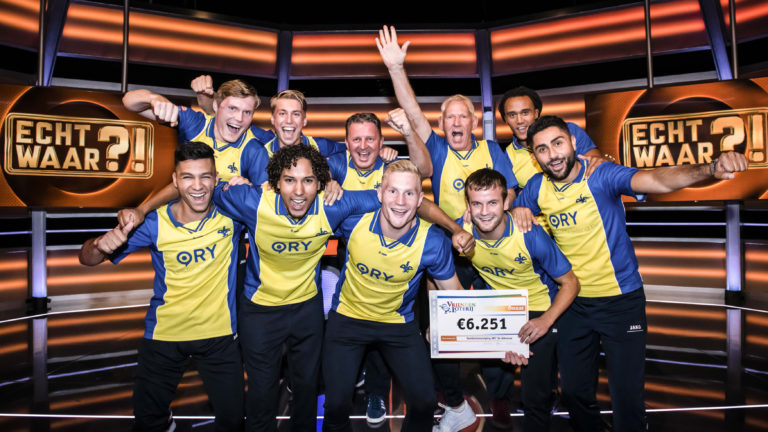 AFC ’34 wint 6.251 euro in tv-show Echt Waar?! voor nieuwe douches