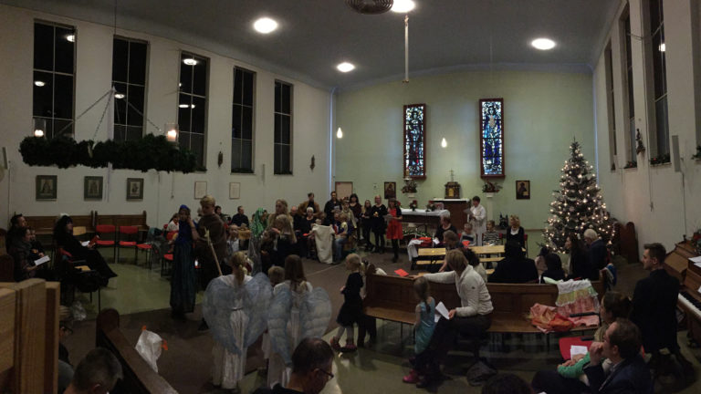 Kinderkerstviering op Kerstavond in Oud-Katholieke Kerk van Alkmaar ?
