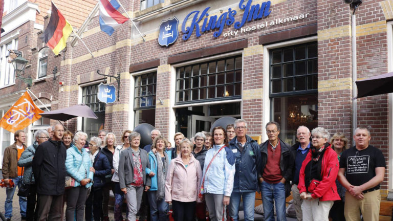 Vereniging 1800 Helpt Kika en Gilde Alkmaar organiseren stadswandeling ?