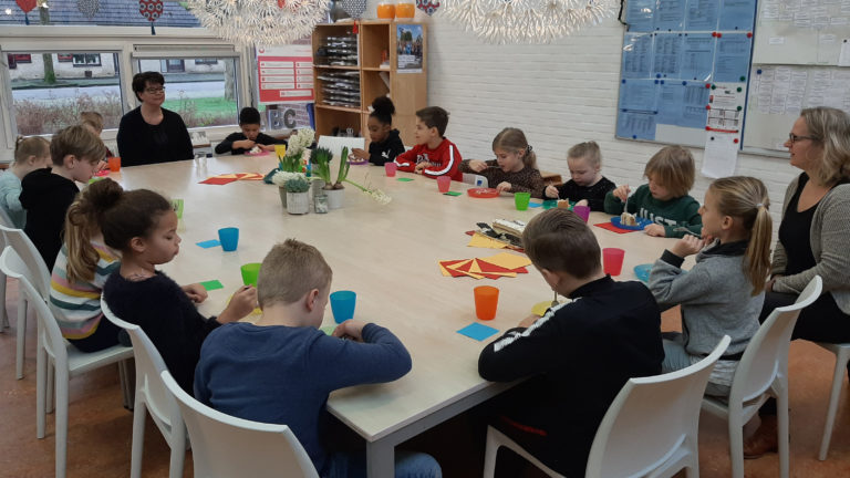 Allereerste Alkmaarse basisschool Leerlingenraad viert tienjarig bestaan