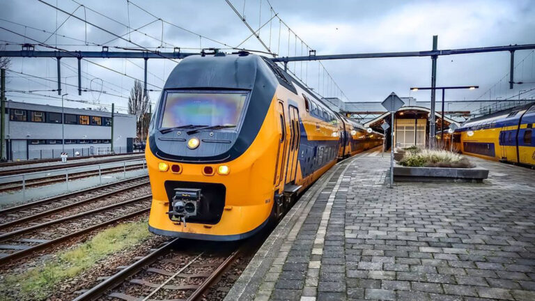 Twee aanrijdingen op het spoor tussen Zaandam en Alkmaar