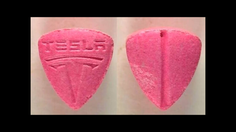 Politie waarschuwt voor gevaarlijke Tesla-pillen