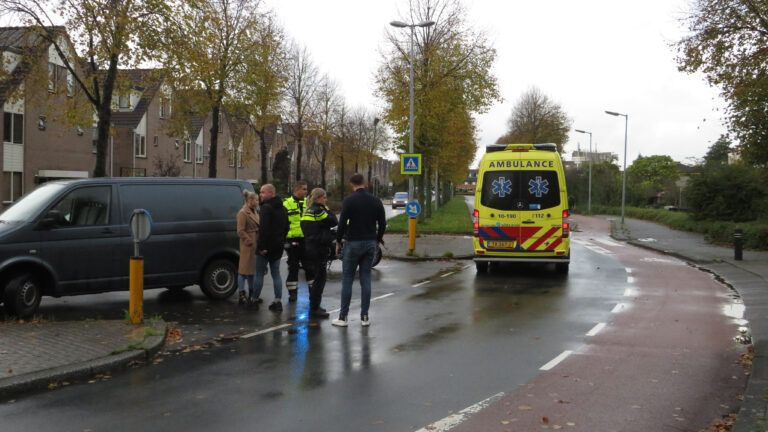 Fietsster ernstig gewond bij aanrijding op Laan van Keulen in Alkmaar