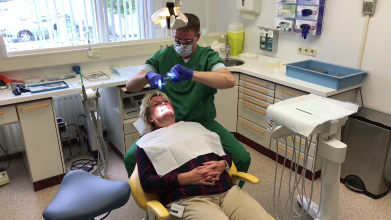 Bijzondere tandheelkundige zorg blijft voorlopig mogelijk in Noordwest