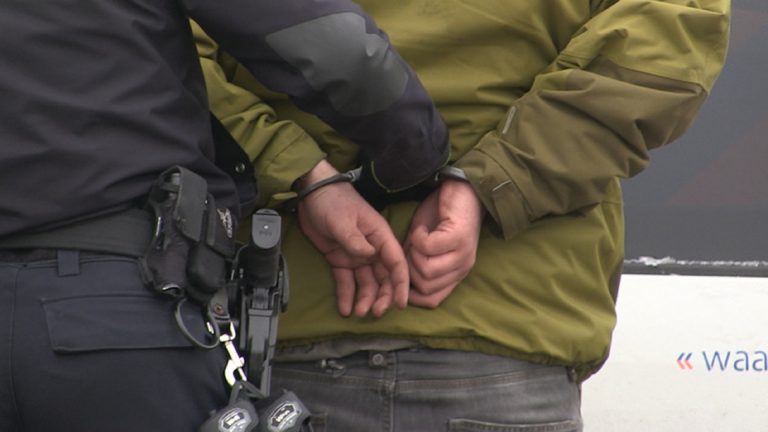 Inbreker steelt kassa in Alkmaar en wordt vrijwel direct aangehouden
