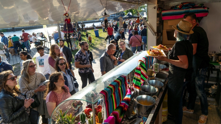 Foodtrucks keren terug in Alkmaar tijdens Smaakmakend Festival 🗓