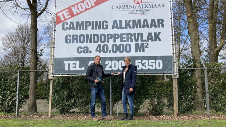 String string hobby ontmoeten Stadscamping Alkmaar staat te koop: “De gemeente denkt dat we bluffen”