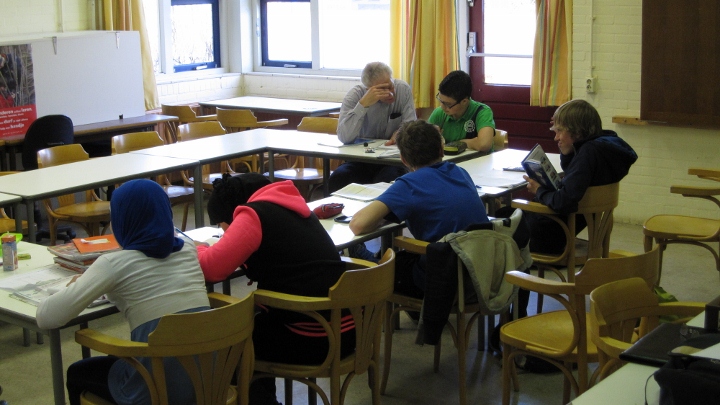 Nog plaats bij huiswerkbegeleiding in Buurthuis Alkmaar West (FOTO)